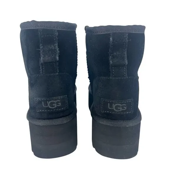 UGG Classic Ultra Mini Platform Boots Black Suede Size 6 - Picture 11 of 13